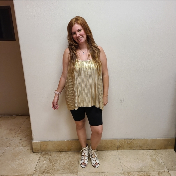 H&M Sparkly Gold Tank Top - Picture 7 of 17